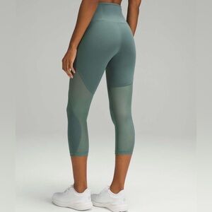 Lululemon Wunder Train Mesh Panel High-Rise Crop 21"